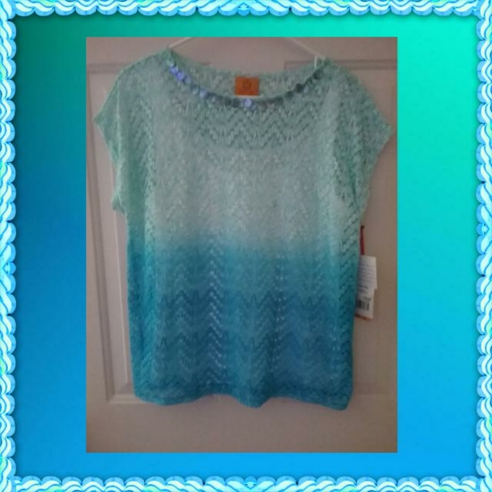 RUBY RD.  AWESOME TOP